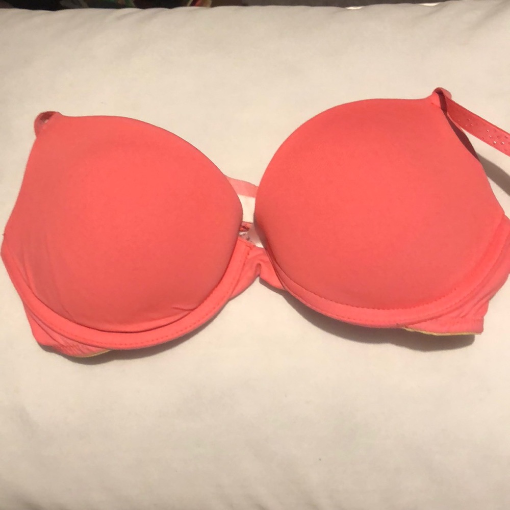 Victoria’s Secret bright coral 32C bra